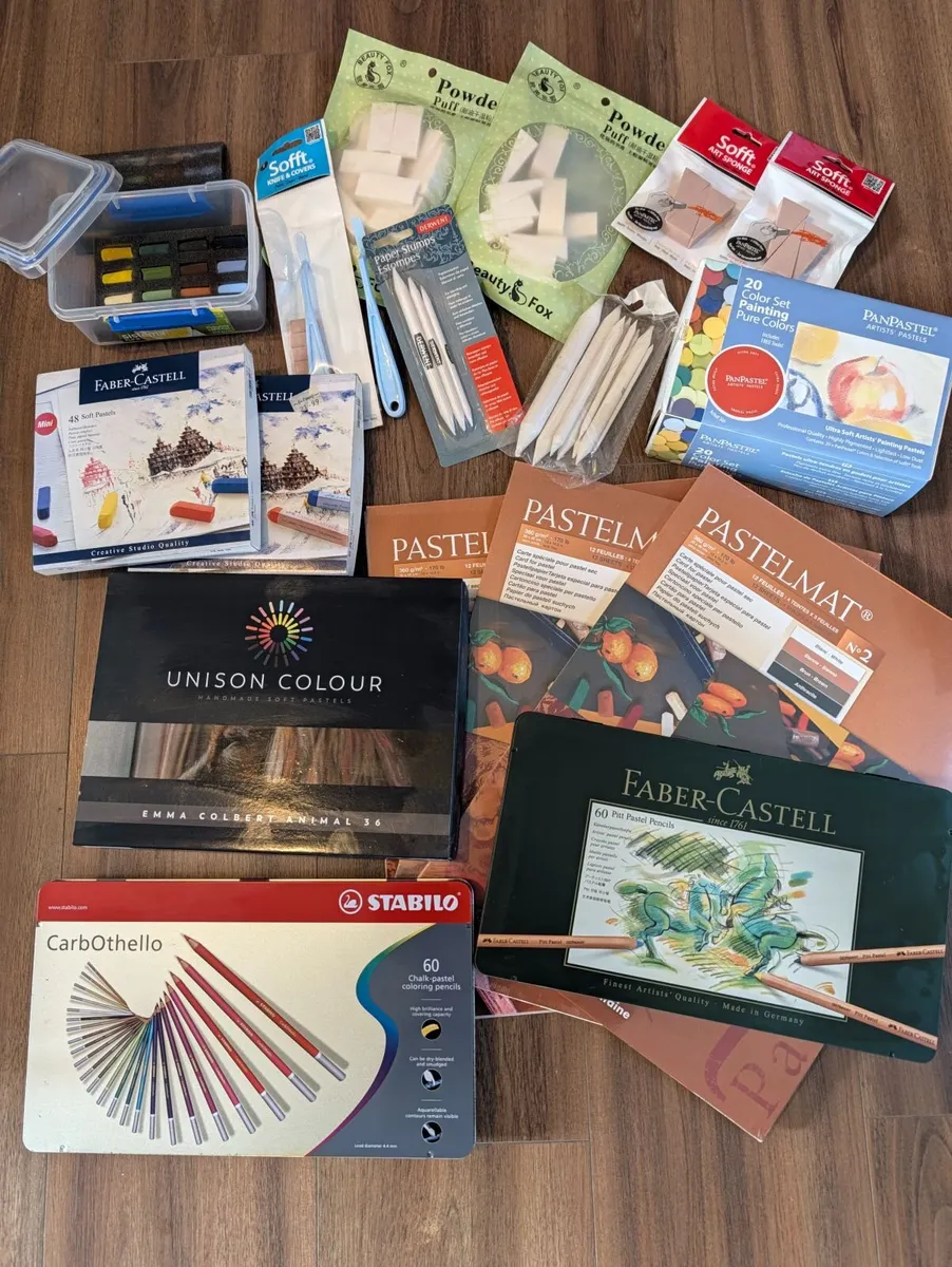 Pastel Painting Art Set - Image 1