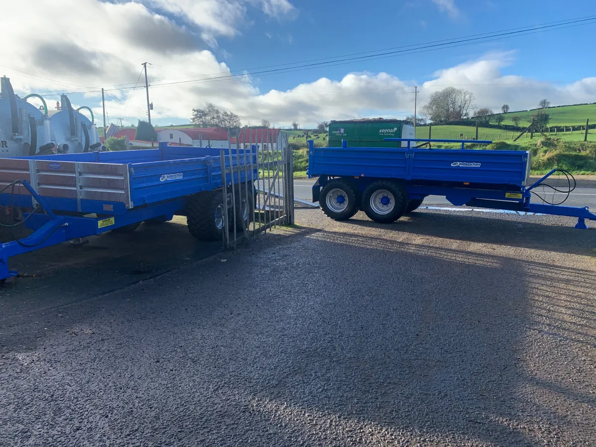 New  Johnston 14x 8 trailers in stock - Image 4