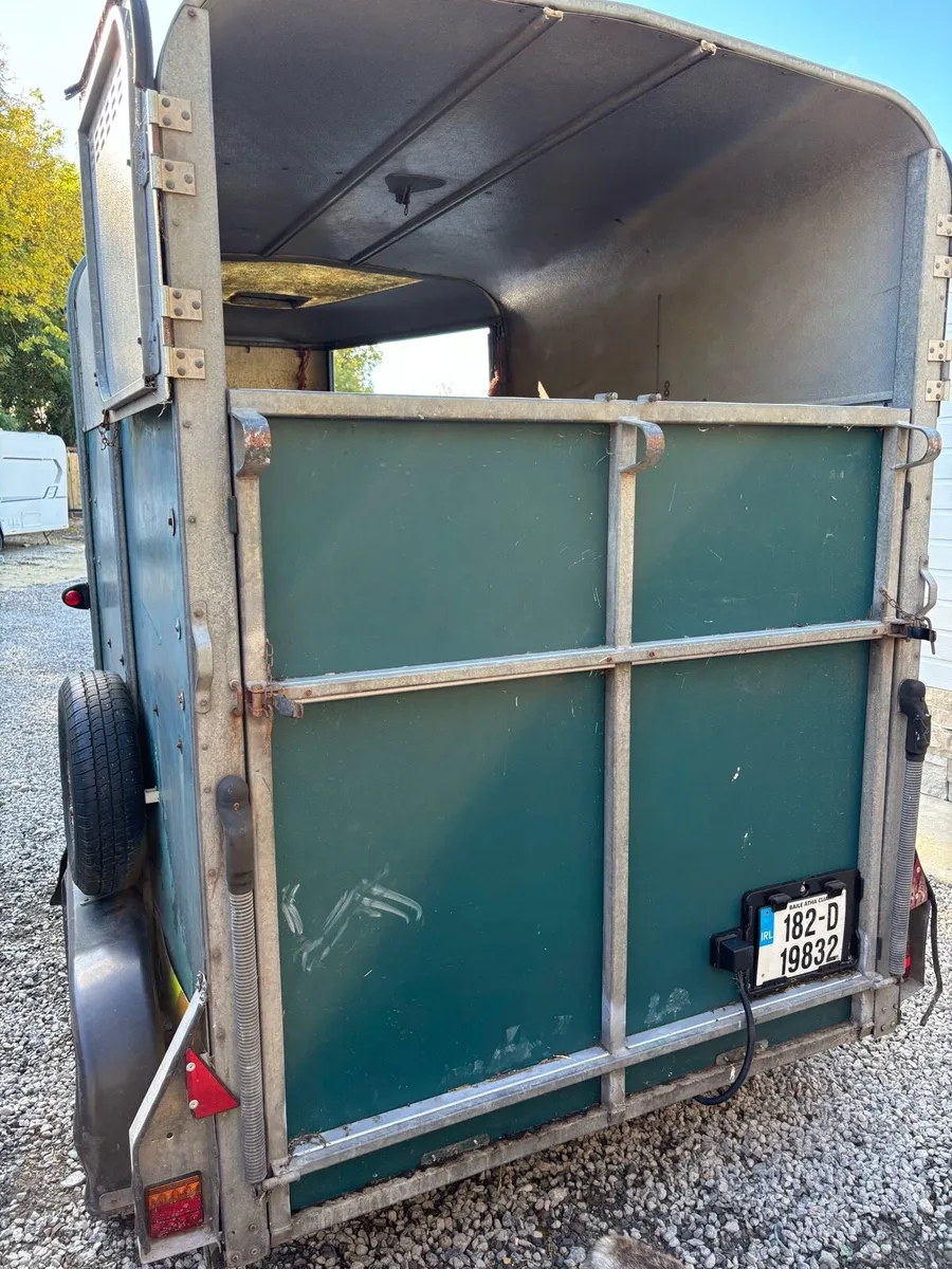 Ifor Williams horse trailer - Image 2