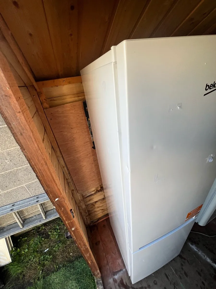 Fridge freezer - Image 3