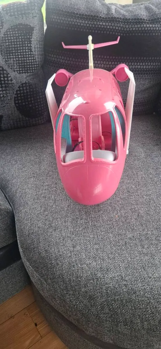 Barbie pink airplane - Image 1