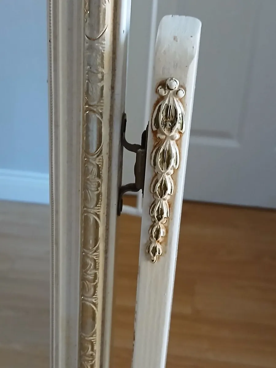 Floor Standing Cheval Mirror - Image 4