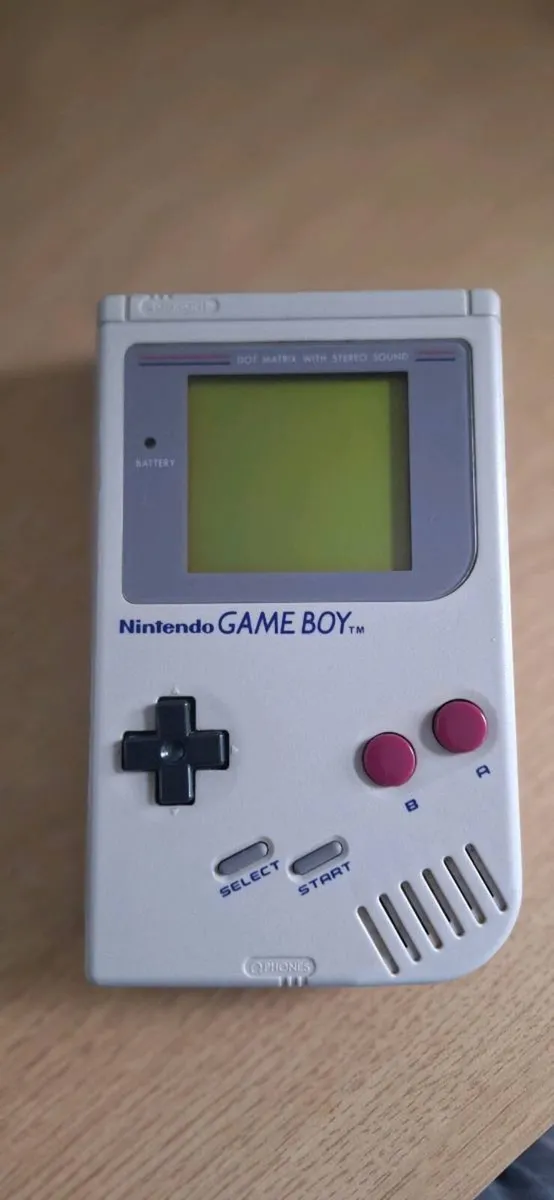 Original Nintendo Game Boy - Image 2