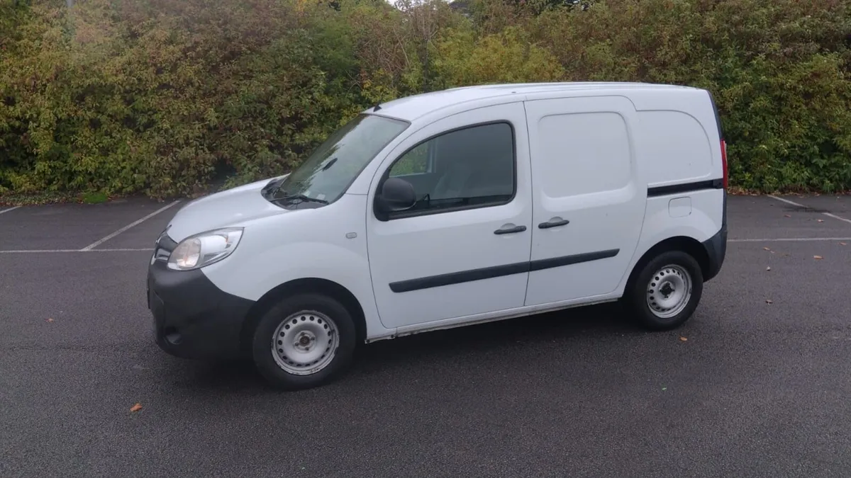 Renault Kangoo. New DOE.  Full Leather Interior. - Image 3