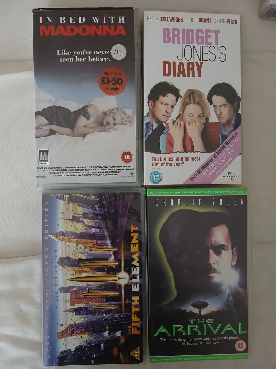 15 ASSORTED VHS TAPES. - Image 2