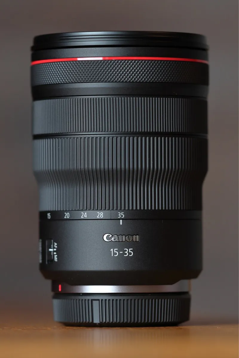 Canon rf 15-35mm f2.8 lens - Image 2