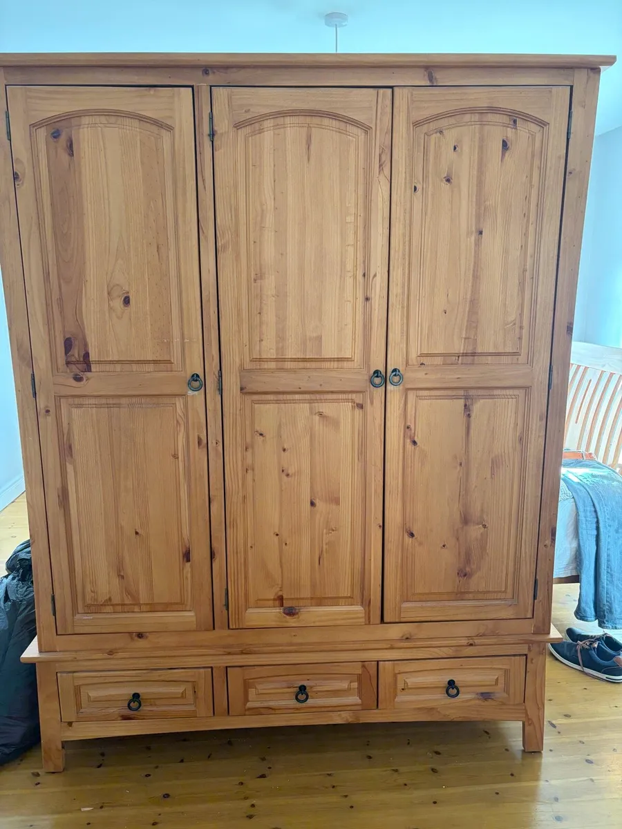 Wardrobe - Image 1