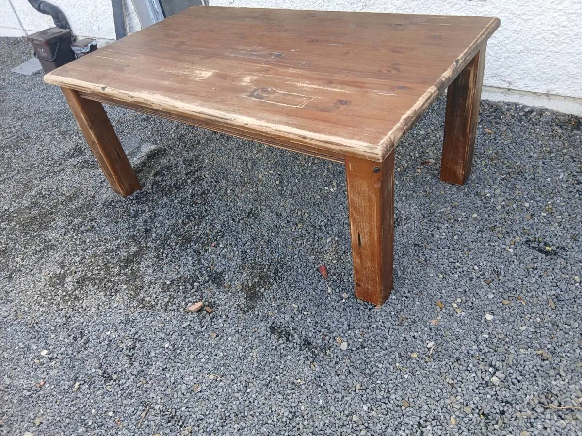 Kitchen Table - Image 2