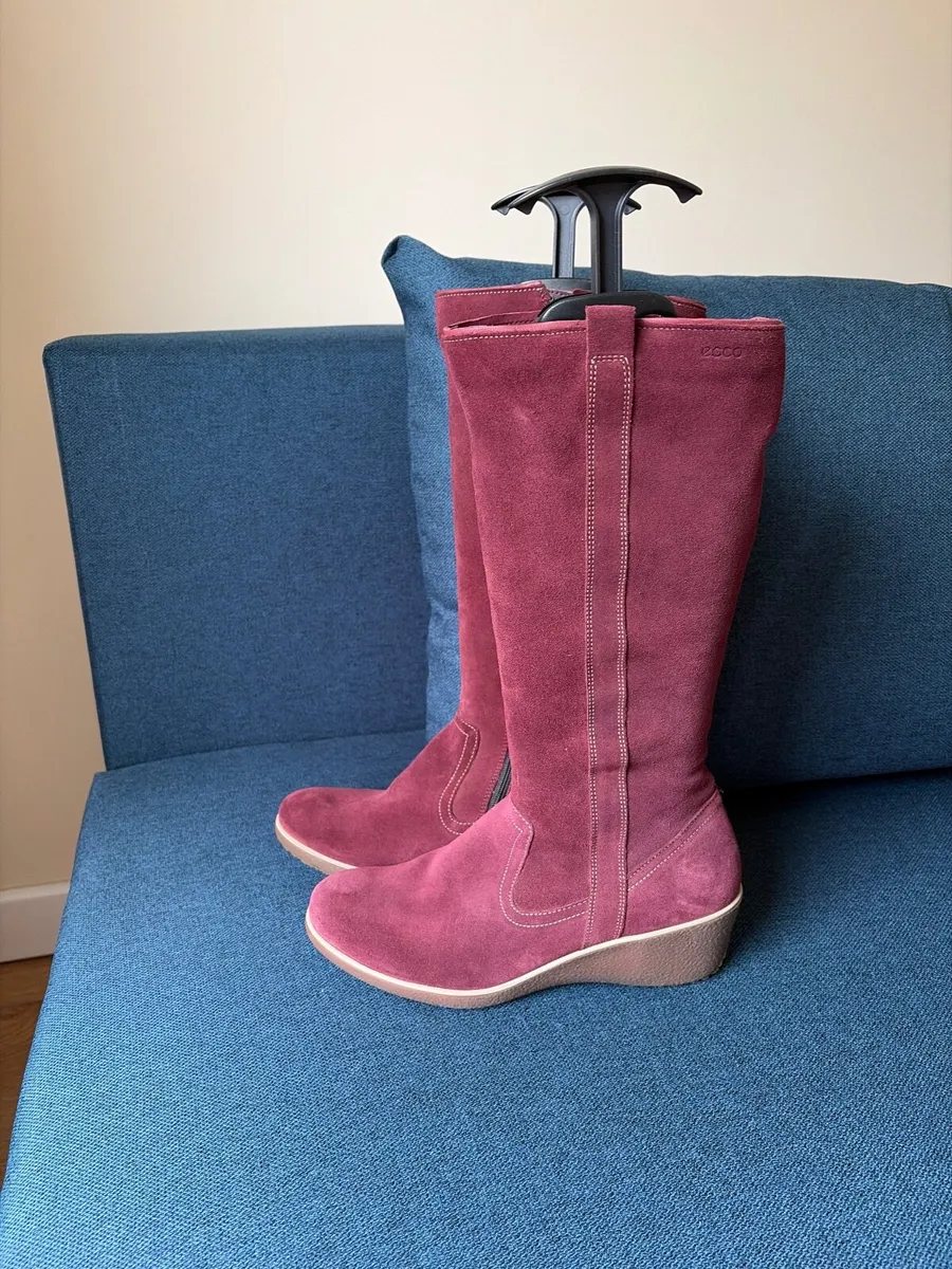 New ECCO Boots - Image 1