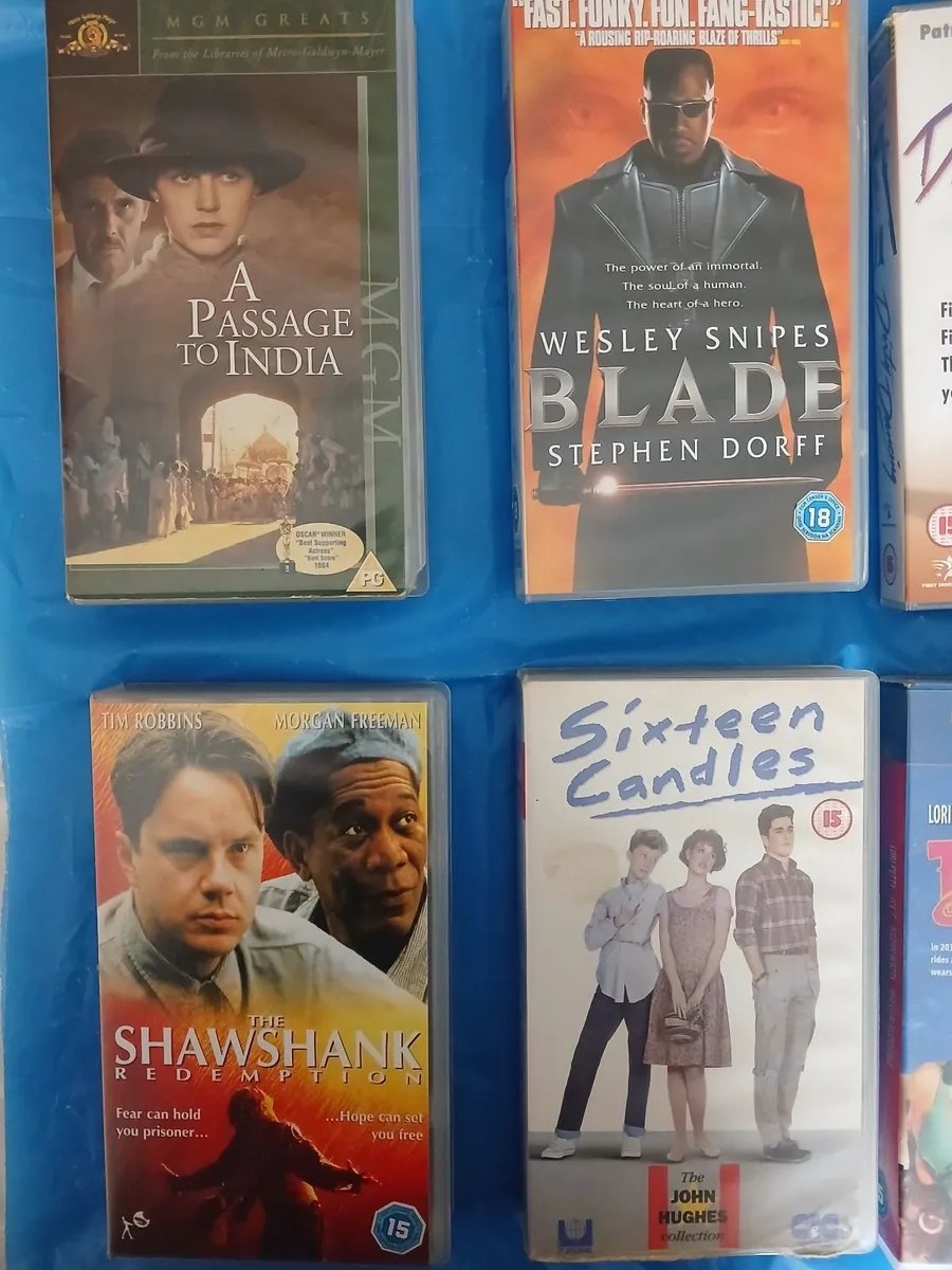 15 POPULAR VHS TAPES. - Image 4