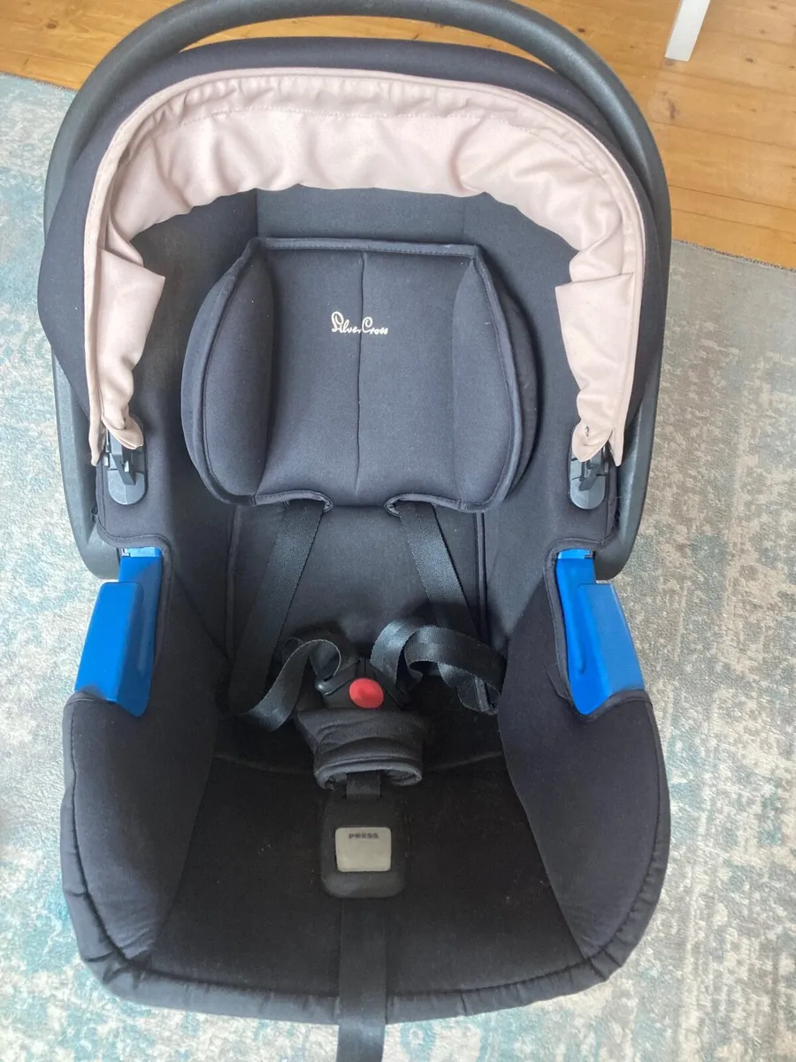 Silver crest infant car seat - Image 1