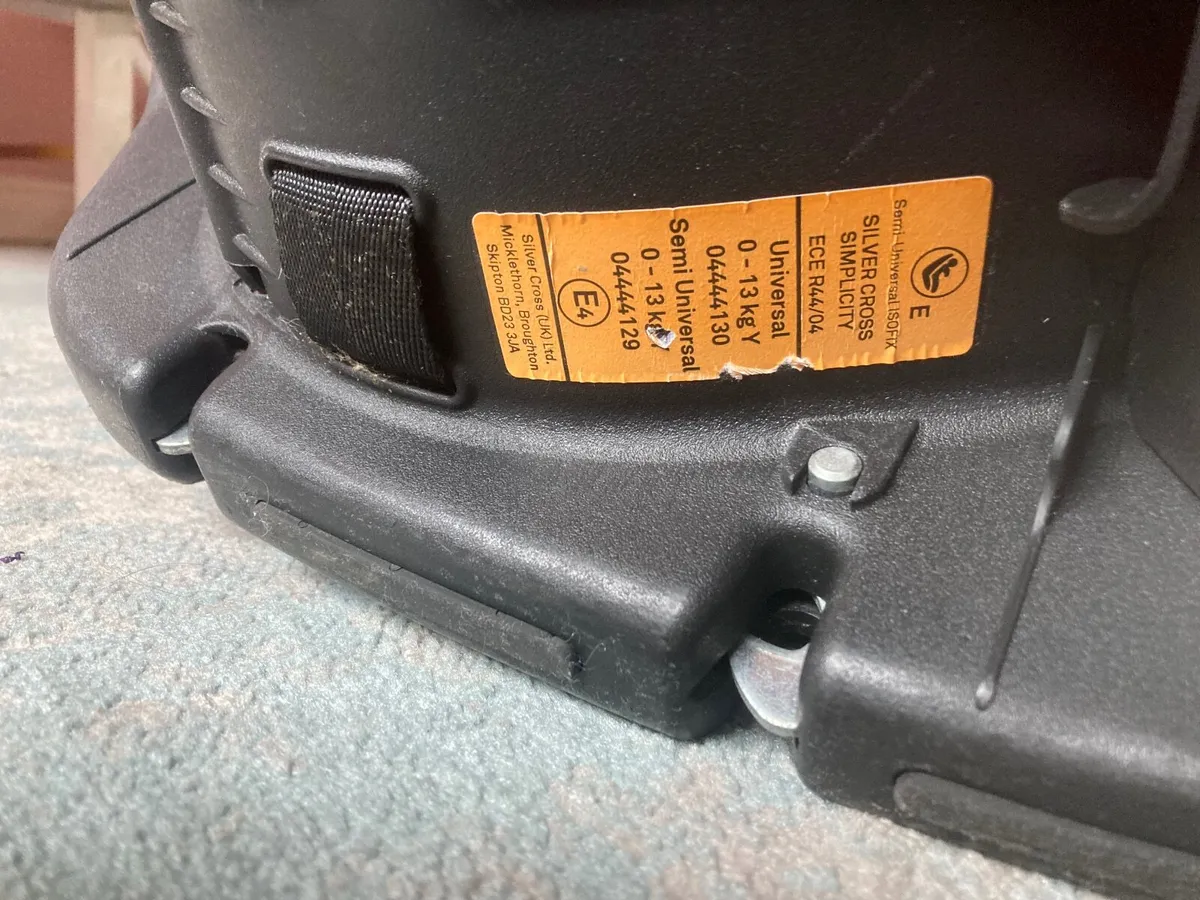 Silver crest infant car seat - Image 3