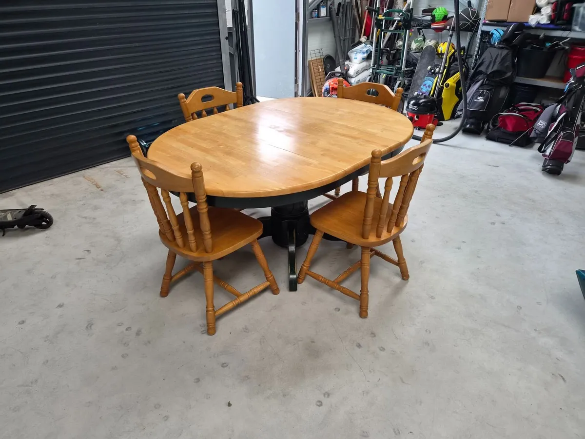 Table and Chairs - Image 1