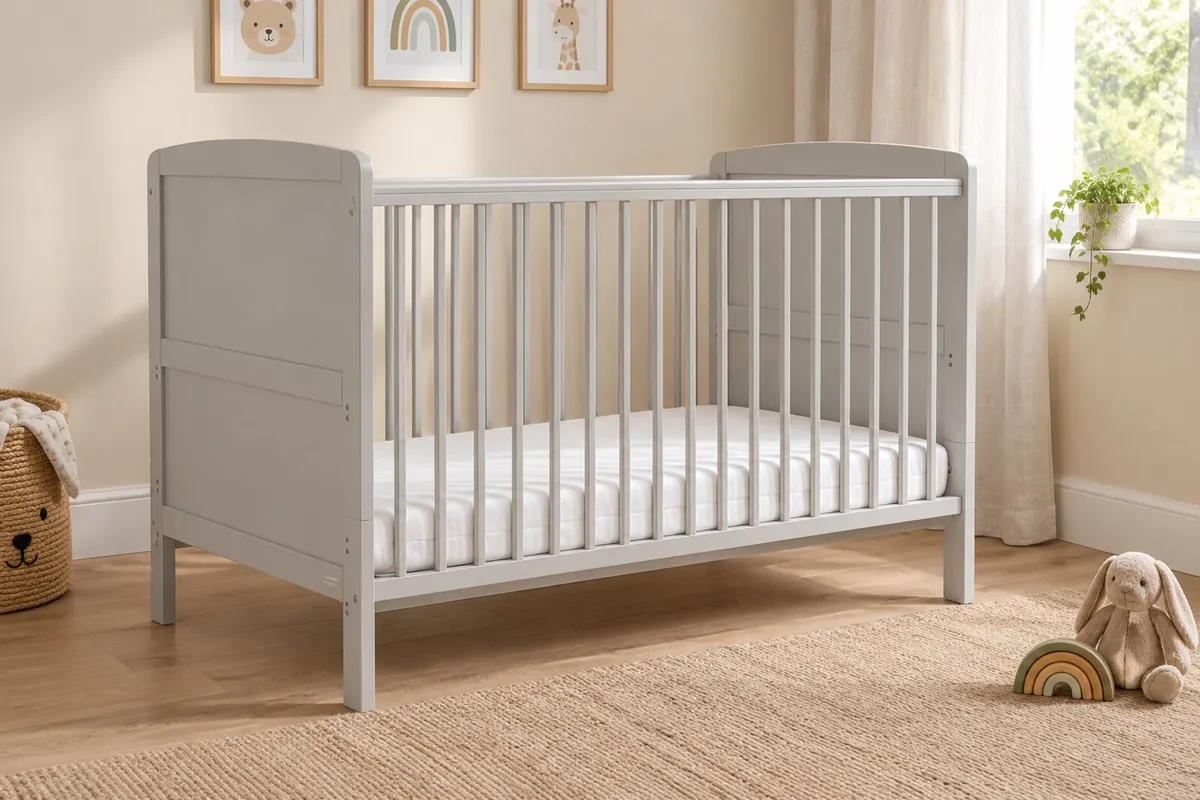 Baby Elegance Travis Cot Bed - Image 1
