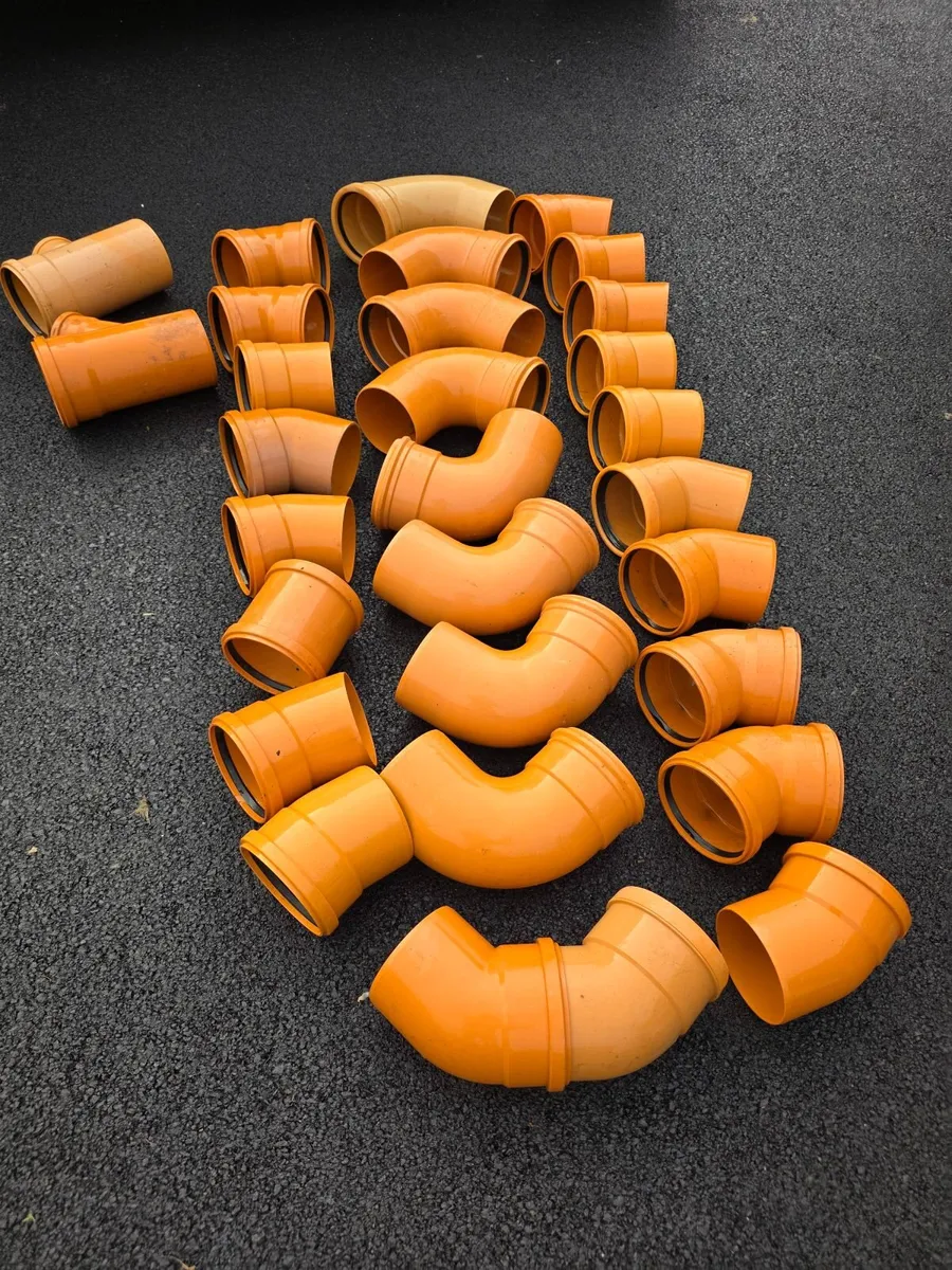 Wavin pipe bends 150mm - Image 1