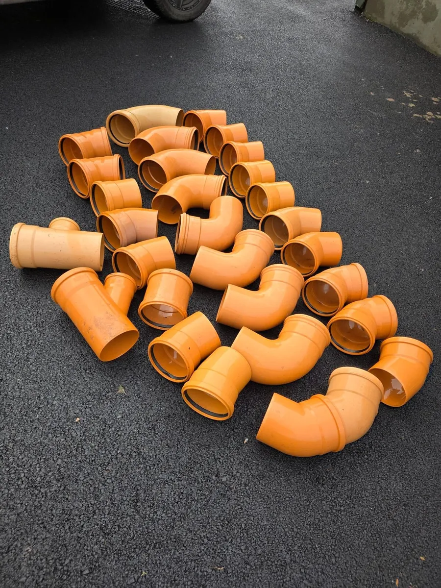 Wavin pipe bends 150mm - Image 2