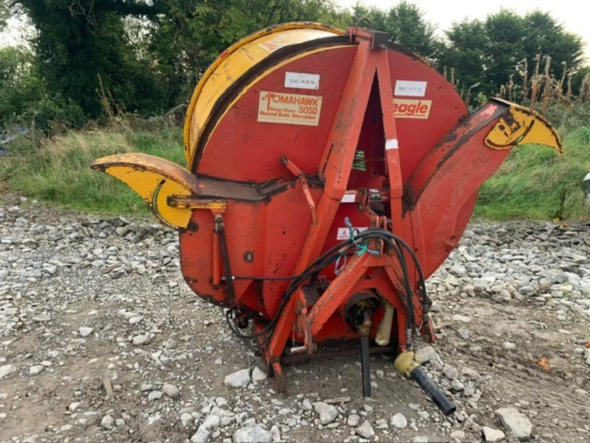 TEAGLE 5050 SILAGE/STRAW BALE SHREDDER - Image 4