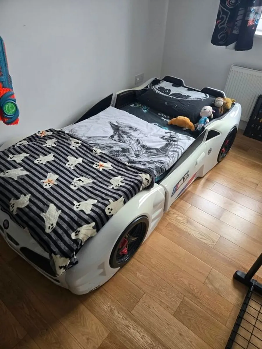 kids single car bed - Image 2