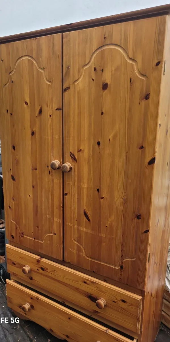 Wardrobe - Image 2