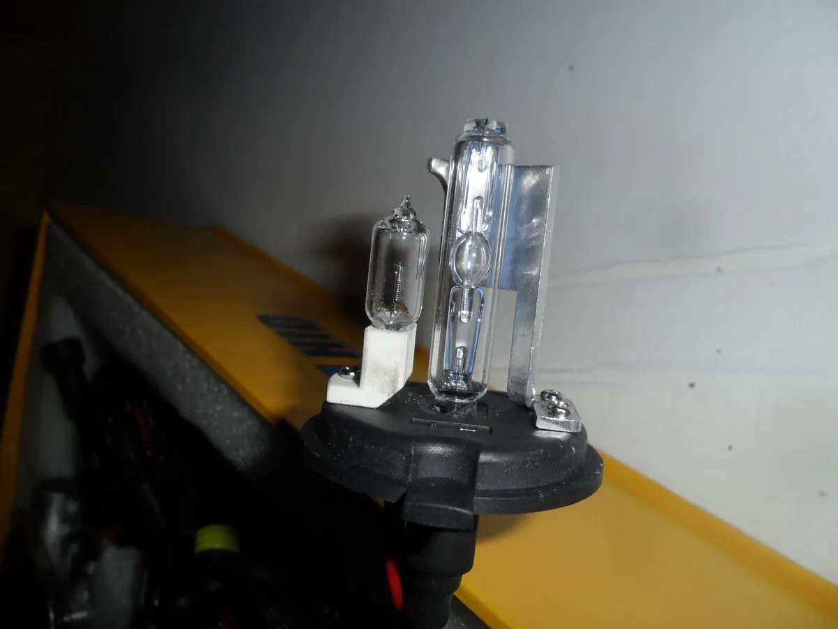 Xenon lights - Image 3
