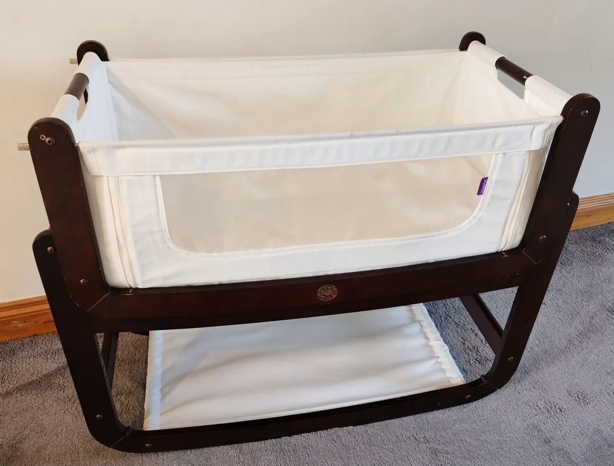SnuzPod 3 in 1 Bedside Crib - Image 1