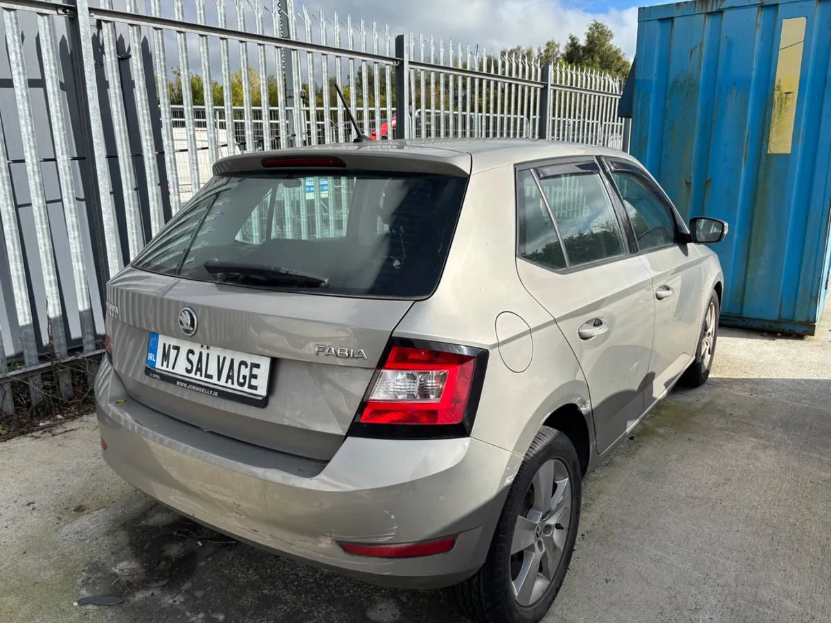 19 Fabia 1.0 Petrol NCT 7/27 130km Starting - Image 3