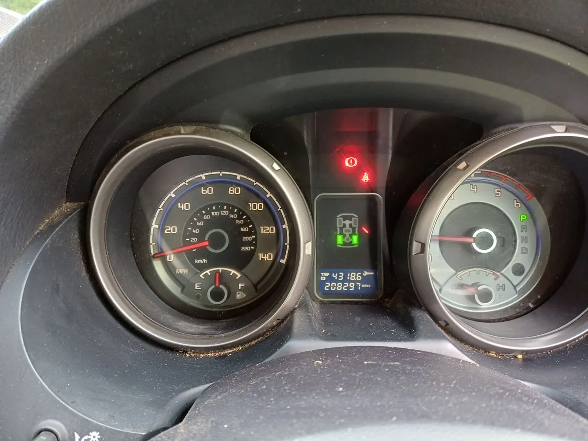 2008 Mitsubishi Shogun/Pajero - Image 2