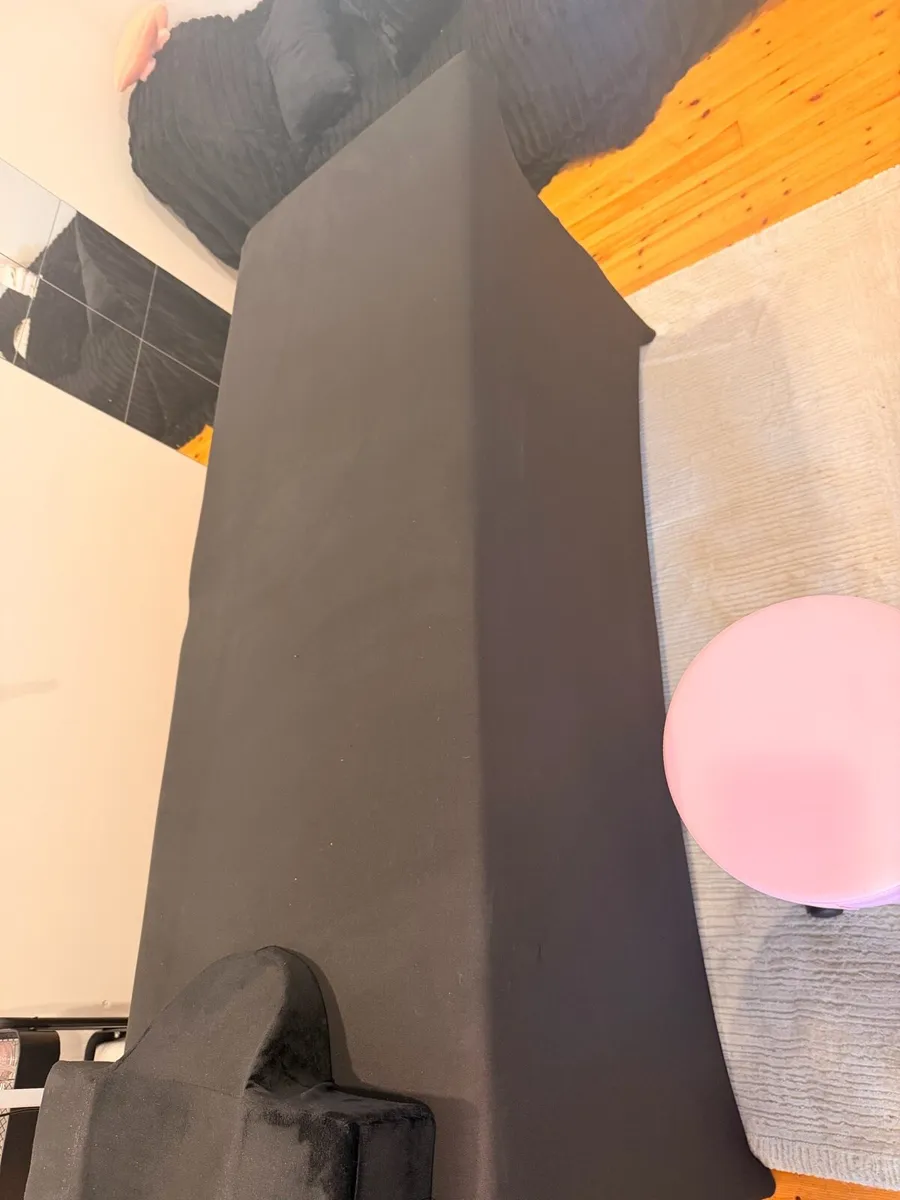 Beautician table - Image 1