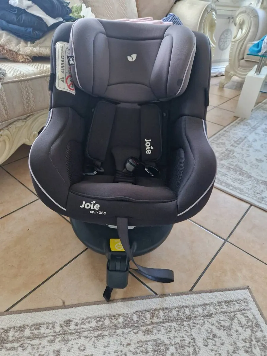 Joie spin car seat - Image 1