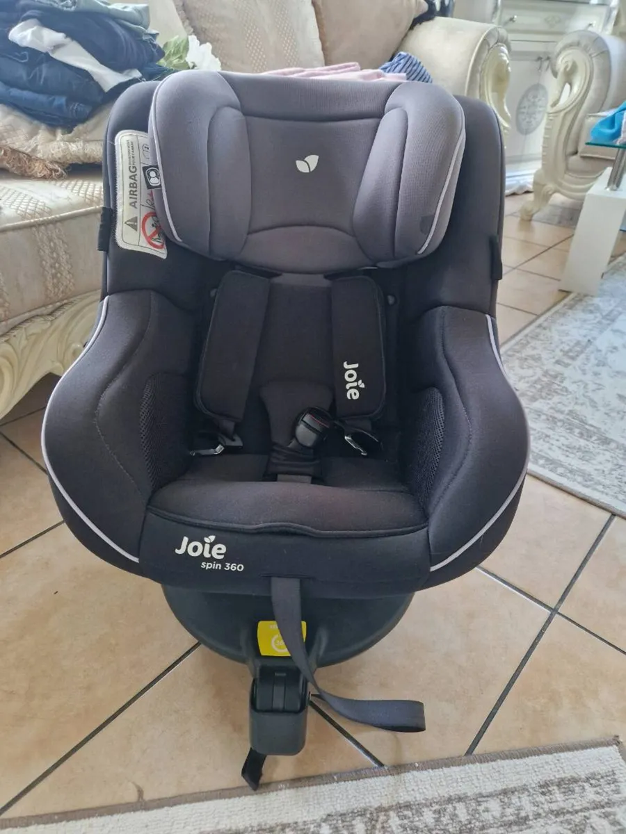 Joie spin car seat - Image 2