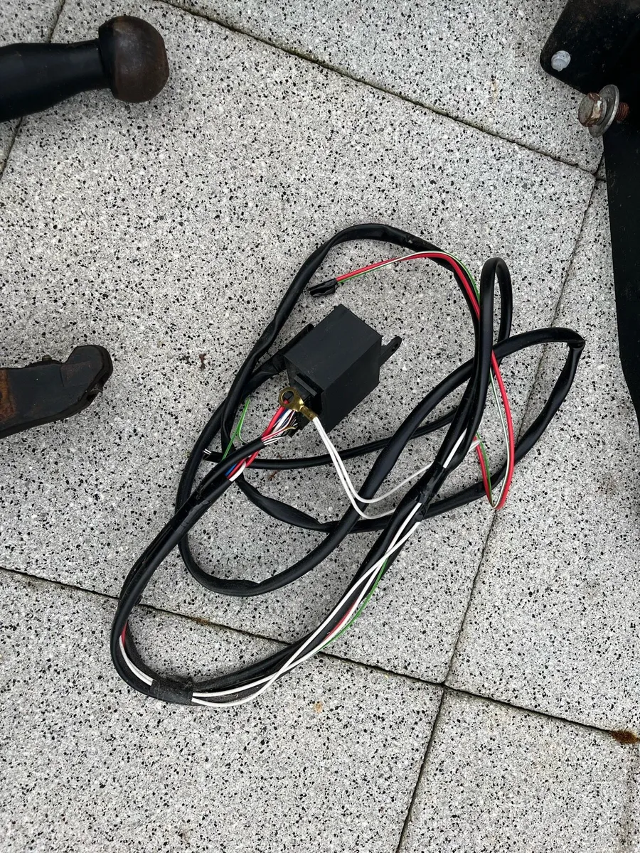 Tow bar - Image 2
