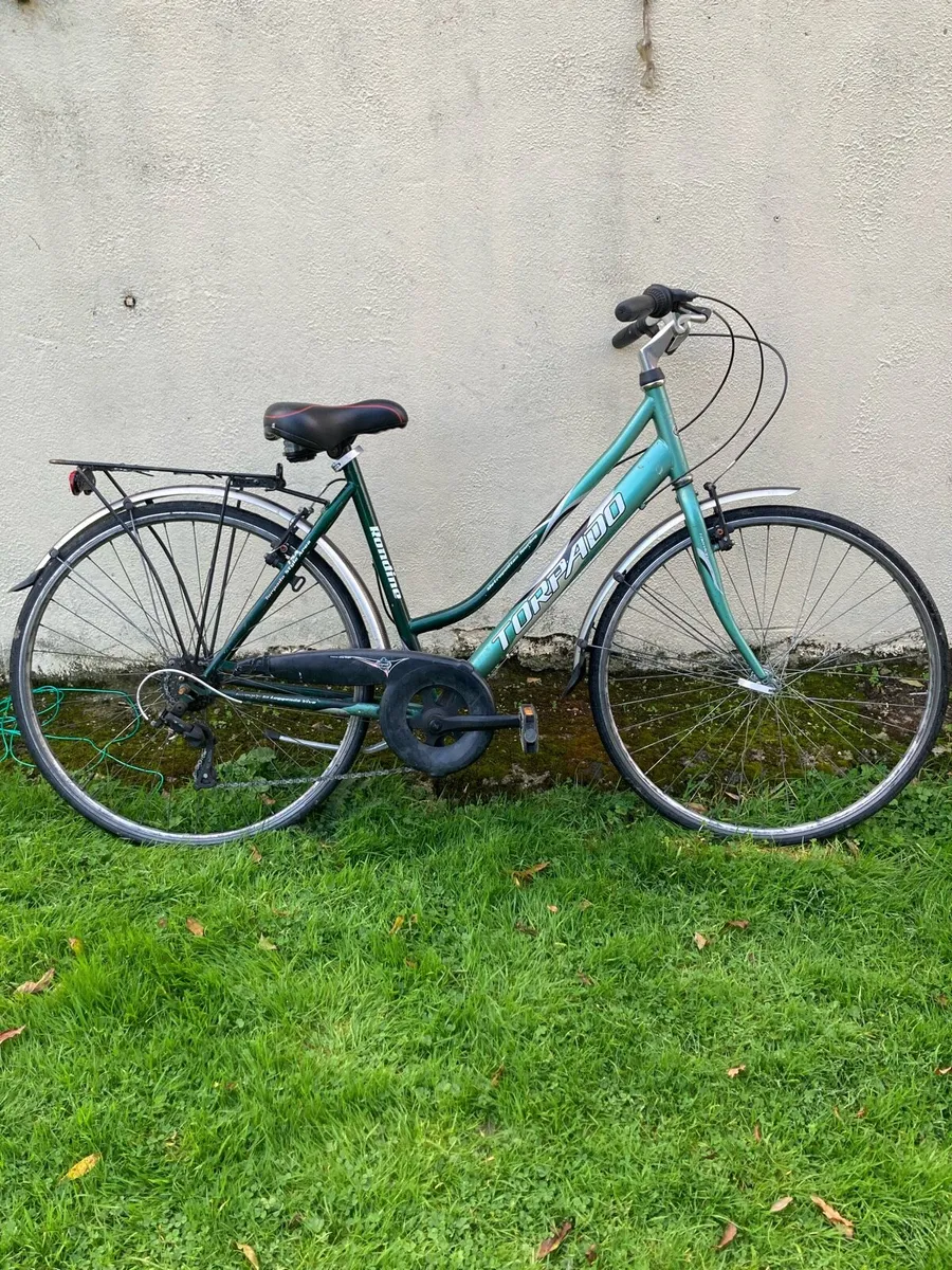 Woman’s bike - Image 1