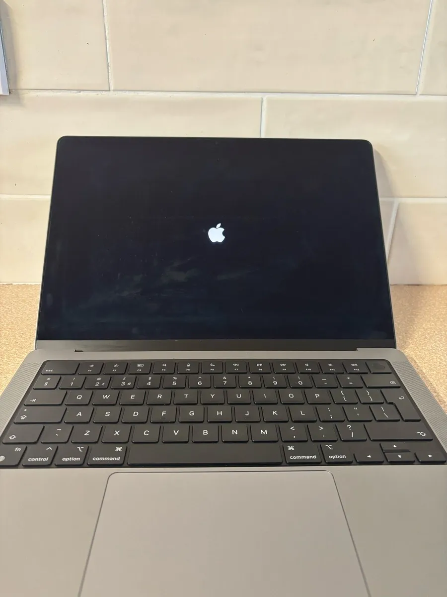 2021 Apple MacBook Pro 14-inch - Image 2