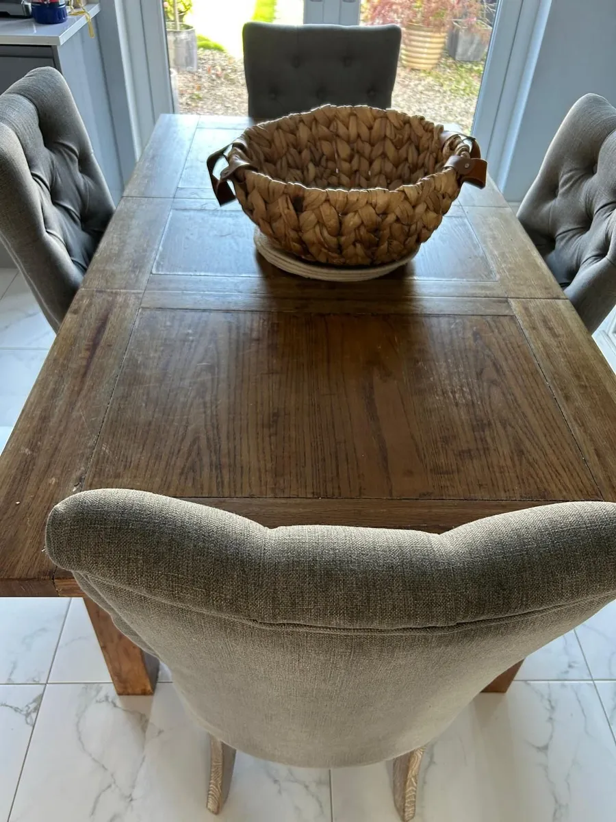Kitchen Table & 5 chairs - Image 2
