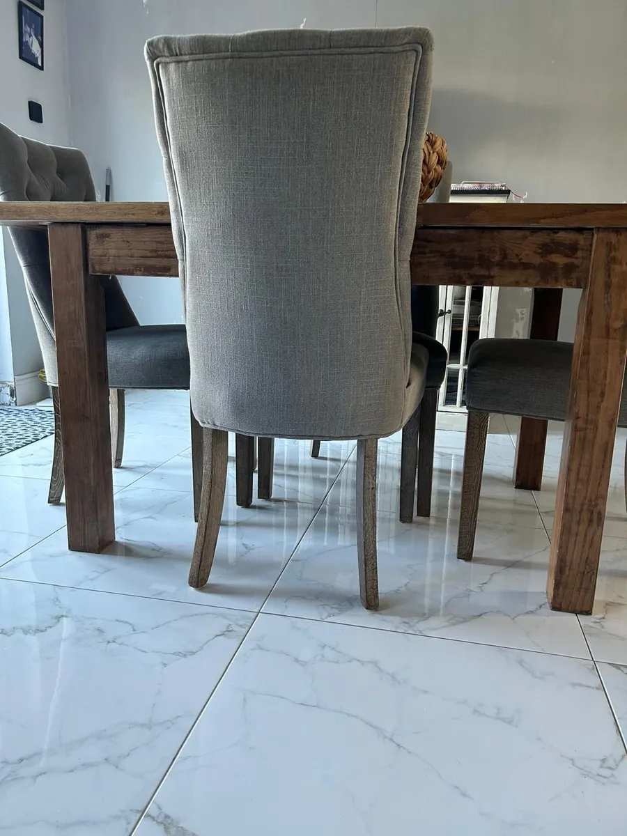 Kitchen Table & 5 chairs - Image 1