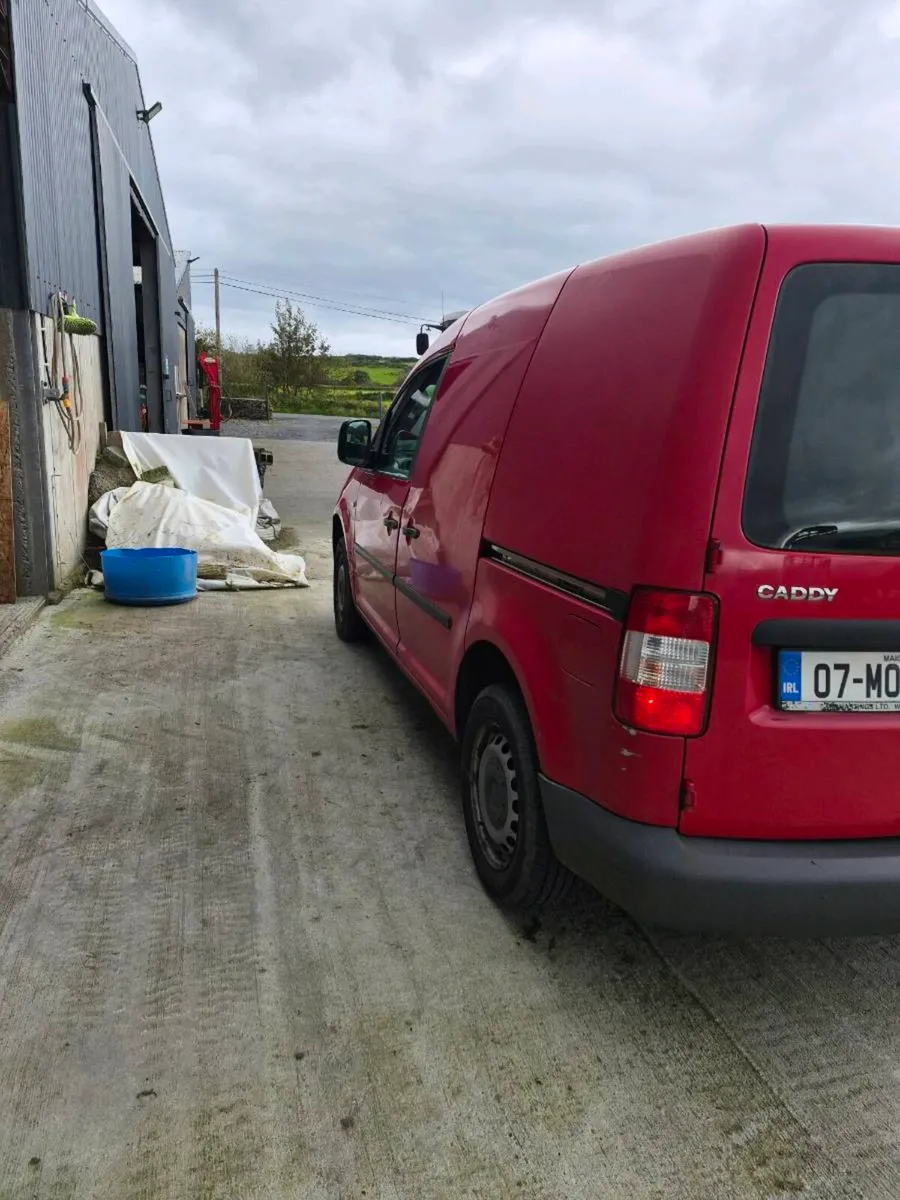 Van - Image 2