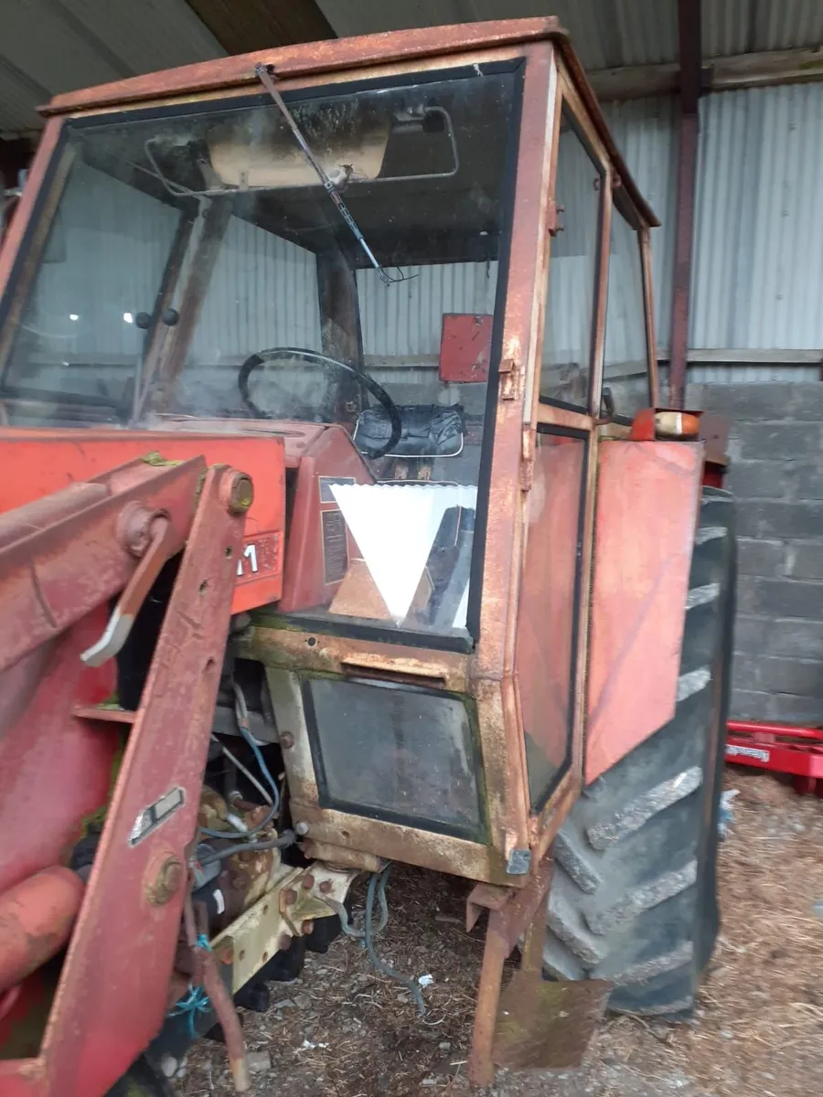 Tractor - Image 4