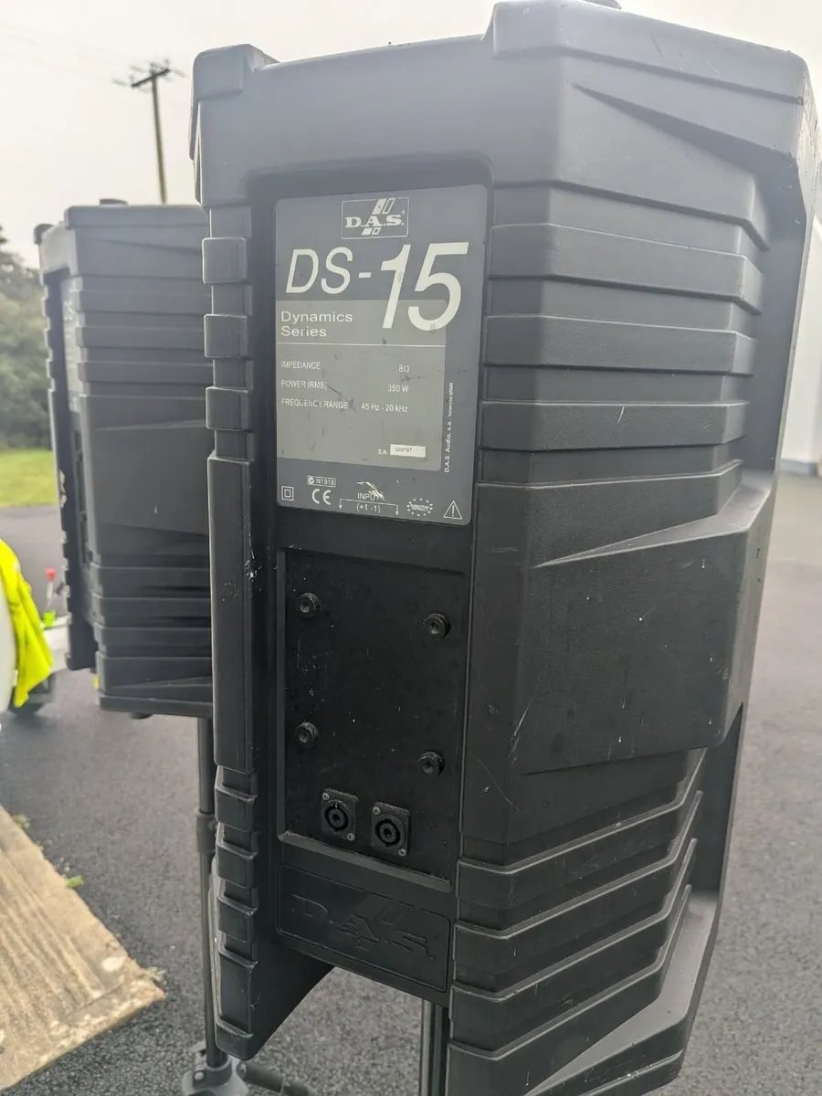 2 DAS DS-15 Passive Tops with 2 Stands - Image 2