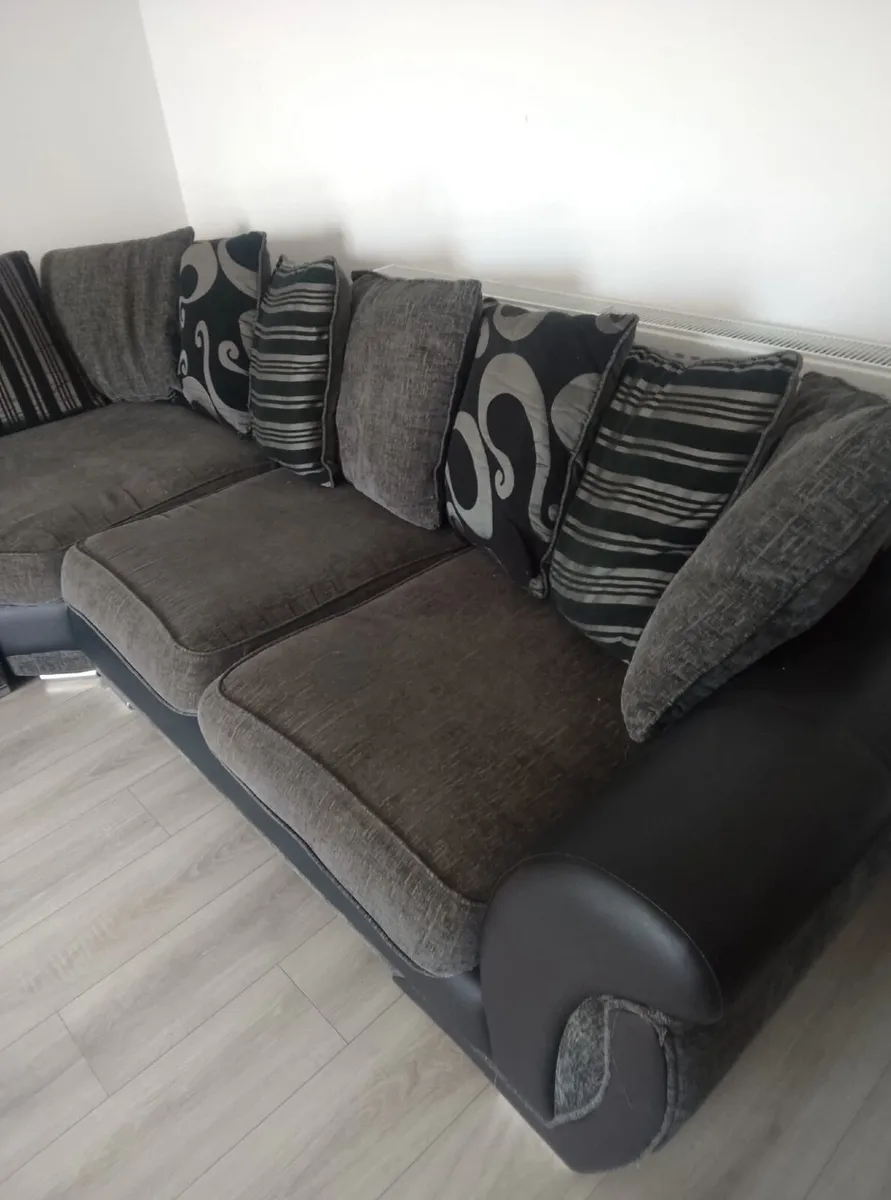 L shape sofa - Image 2