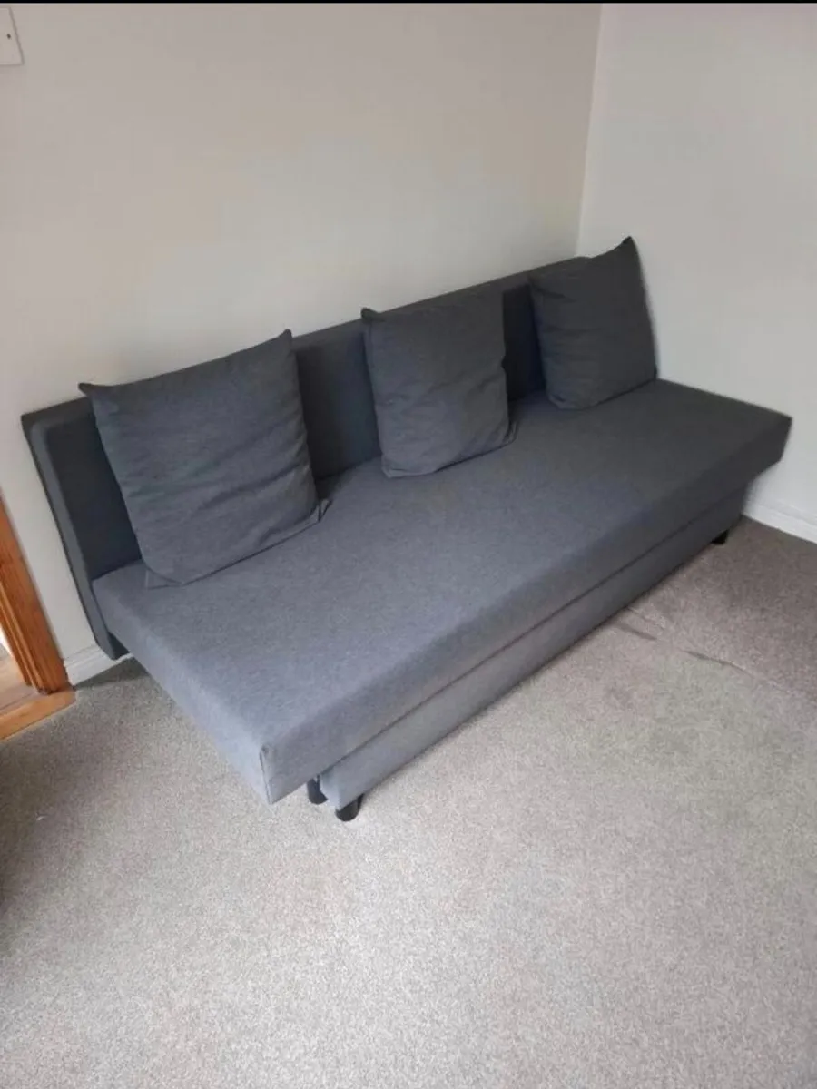 Sofa bed - Image 1