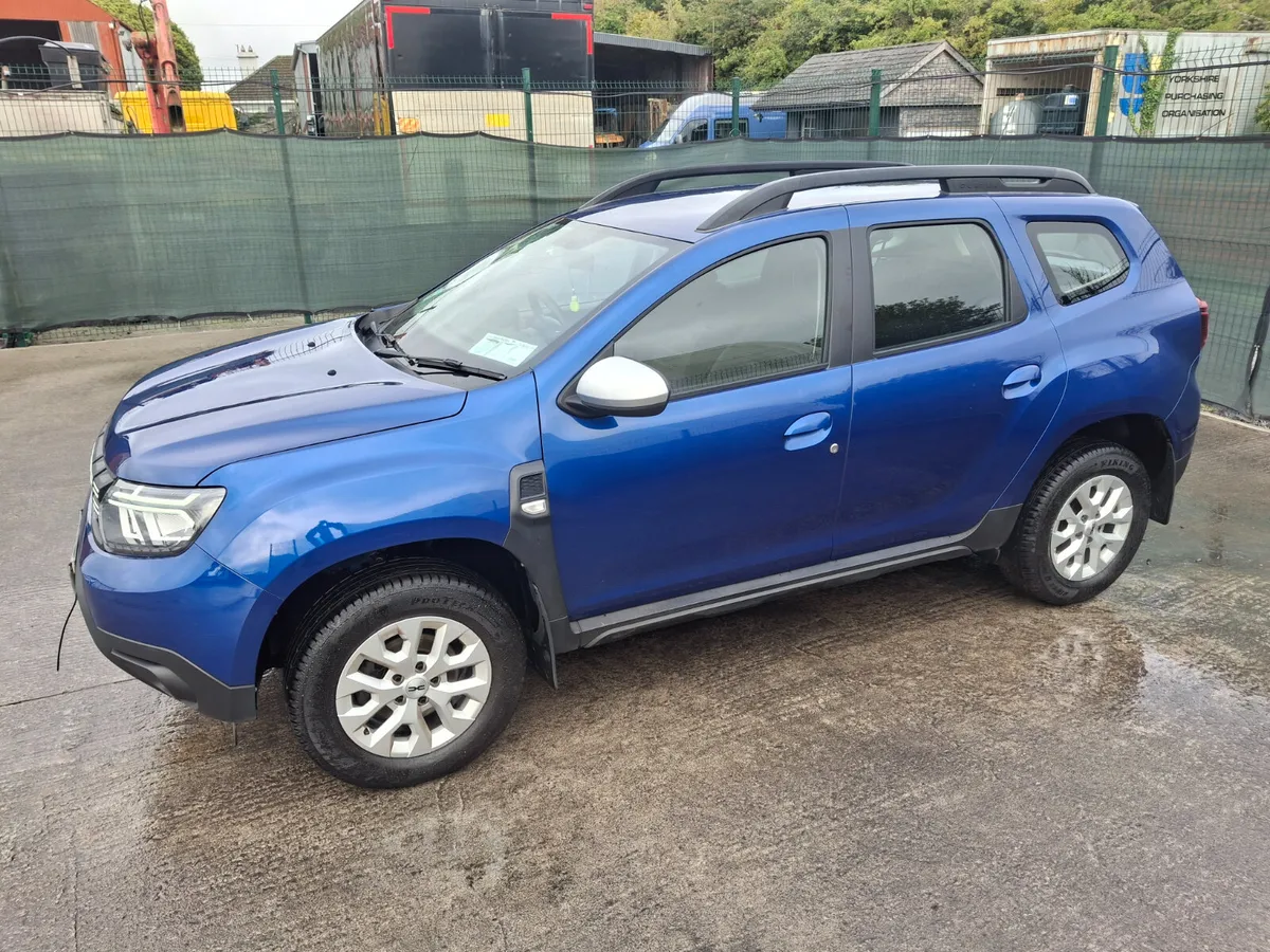 231 Dacia Duster  Exspersion  Light Damage - Image 1