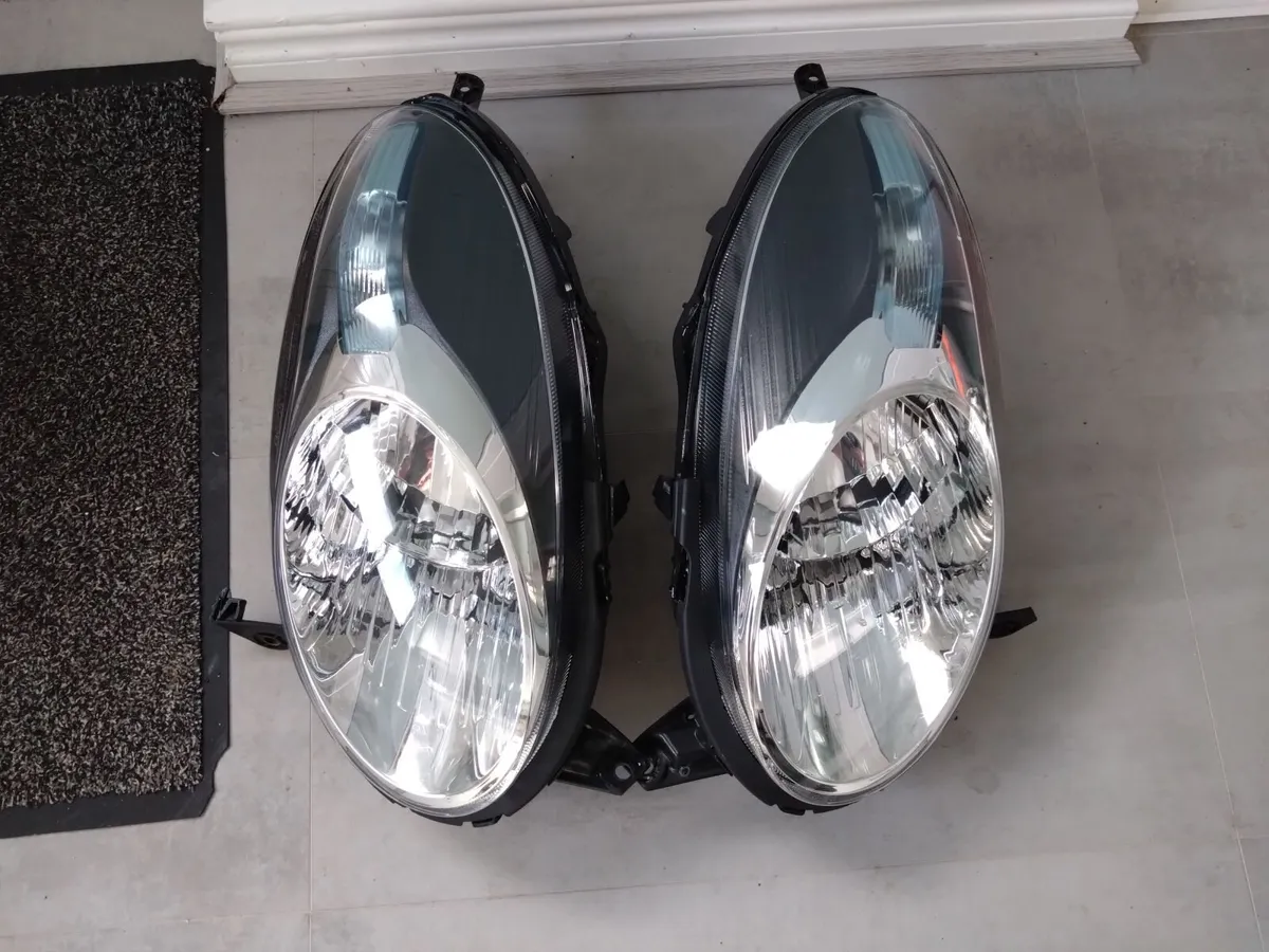 Headlights micra k12 left hand drive. - Image 1