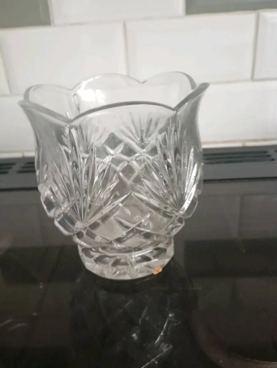 Glassware - Image 1