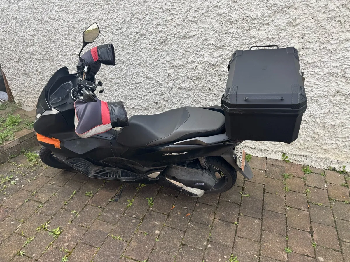 Honda PCX 125 2021 - Image 1