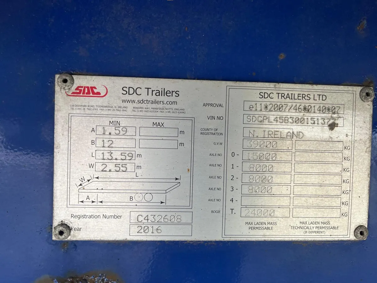 2016 SDC  FLAT TRAILER - Image 2