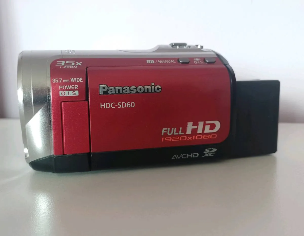Panasonic camcorder - Image 3