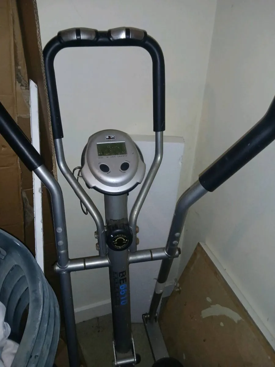 exercise equipment - Image 1