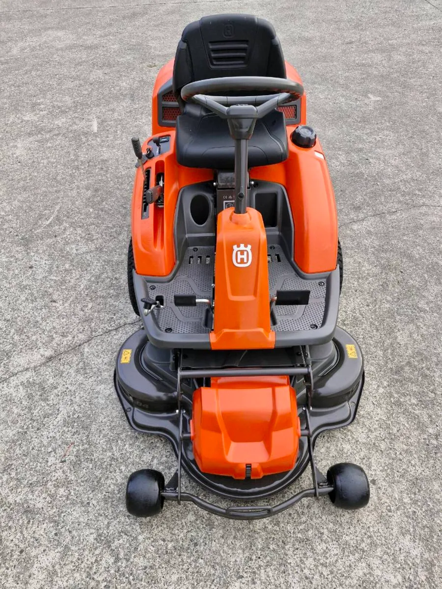 Husqvarna R214TC - Image 2