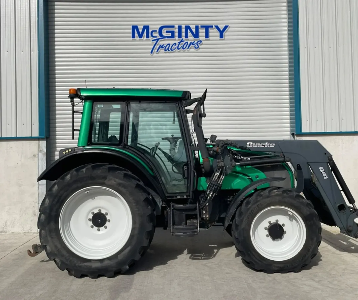 2008 Valtra N91 W/Loader - Image 3