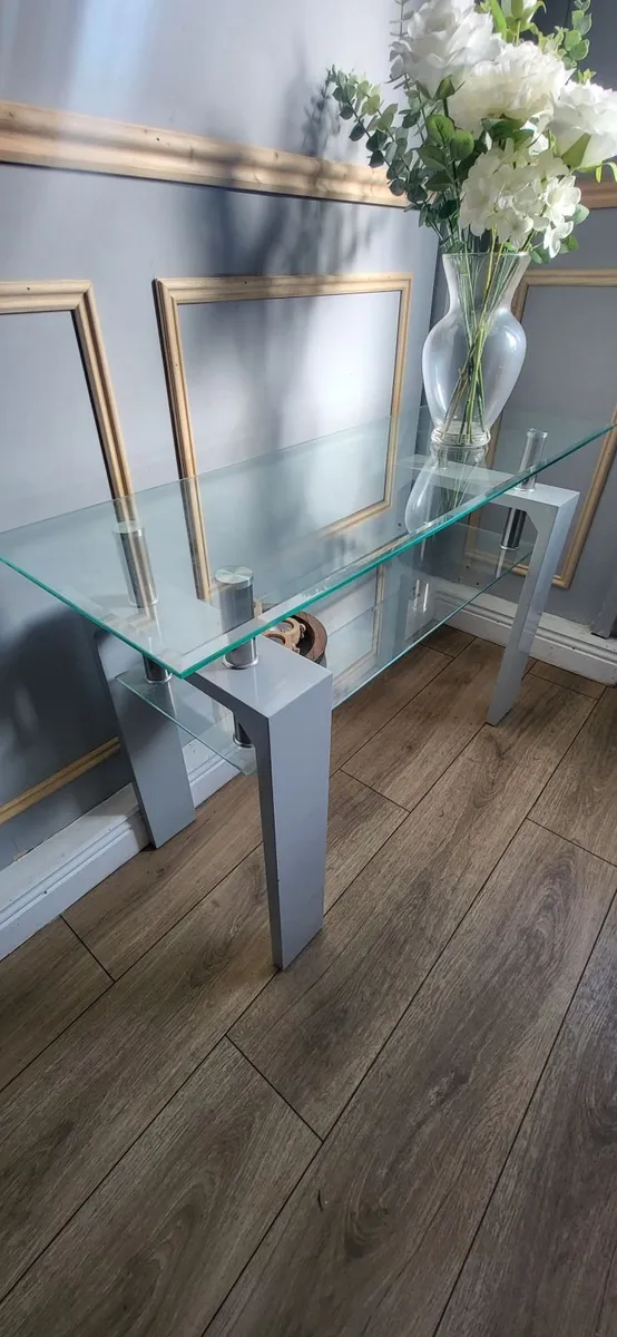 Hallway mirror and console table - Image 4